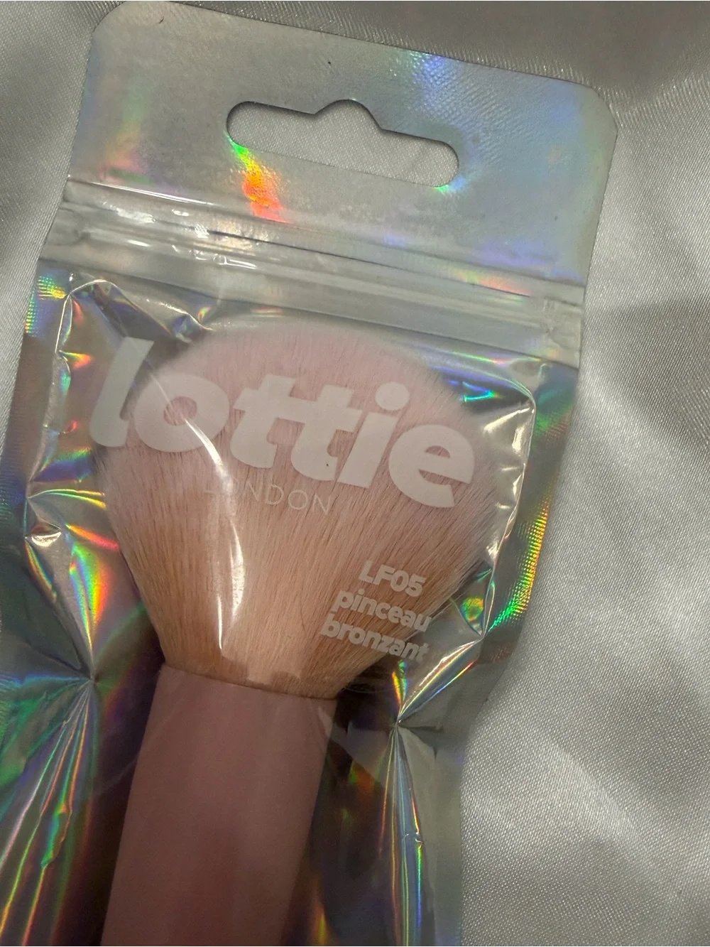 Lottie Tapered‎ Bronzer Brush 100% Vegan LF05 Light Pink Color NEW
